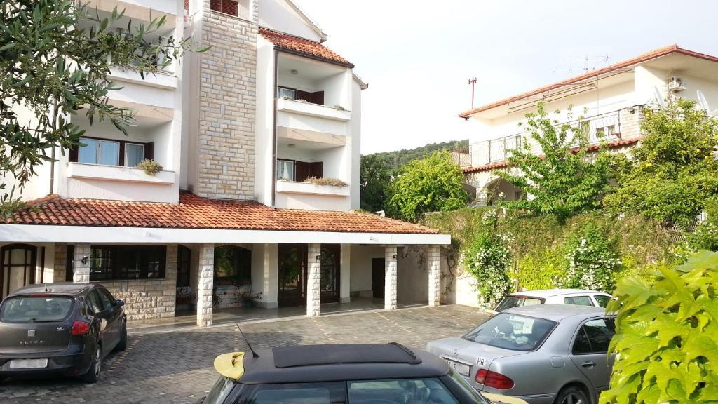 Apartments Vojin Trogir Exteriér fotografie