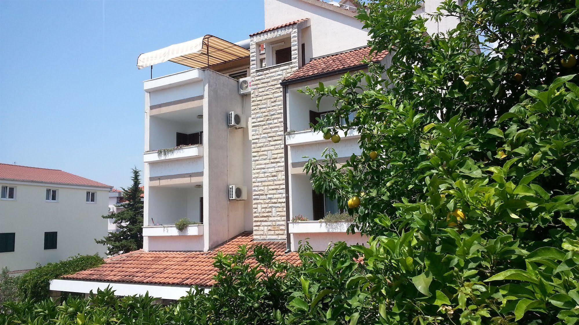 Apartments Vojin Trogir Exteriér fotografie