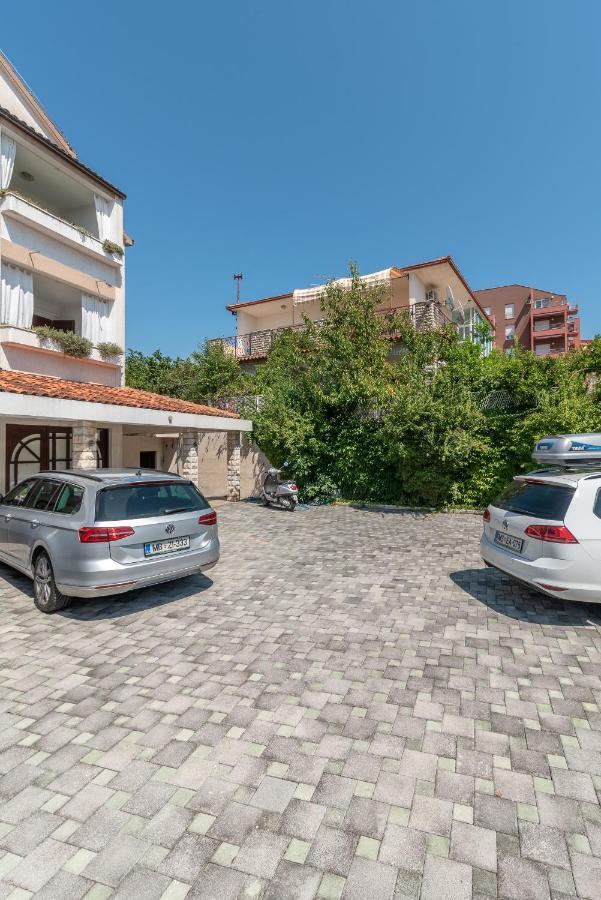 Apartments Vojin Trogir Exteriér fotografie